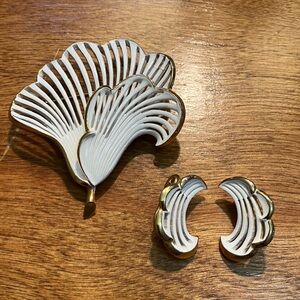 Monet Gold and White Fan Brooch Set